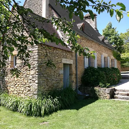 Petite Vignolle Hébergement de vacances Saint-Amand-de-Coly